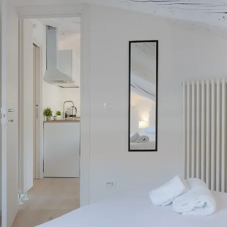 Apartment Blake, Attico Con Parcheggio A