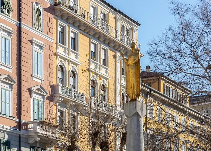 Apartment Blake, Attico Con Parcheggio A Trieste